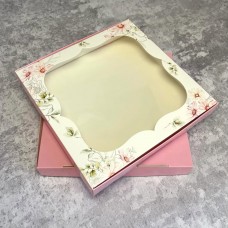 Коробка для цукерок, печива / 200х200х30 / космея / вікно