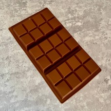 Форма силіконова "Дубайський шоколад" розмір виробу 7х12х2 см