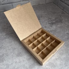 Коробка для цукерок, печива / 185х185х35 / крафт / без вікна